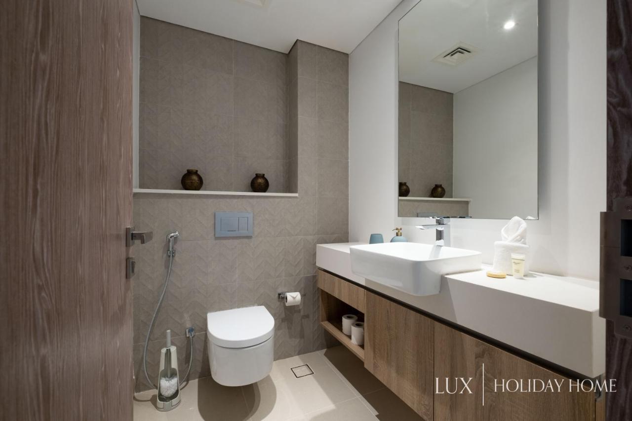 Lux - Contemporary Suite With Full Marina View Дубай Екстер'єр фото